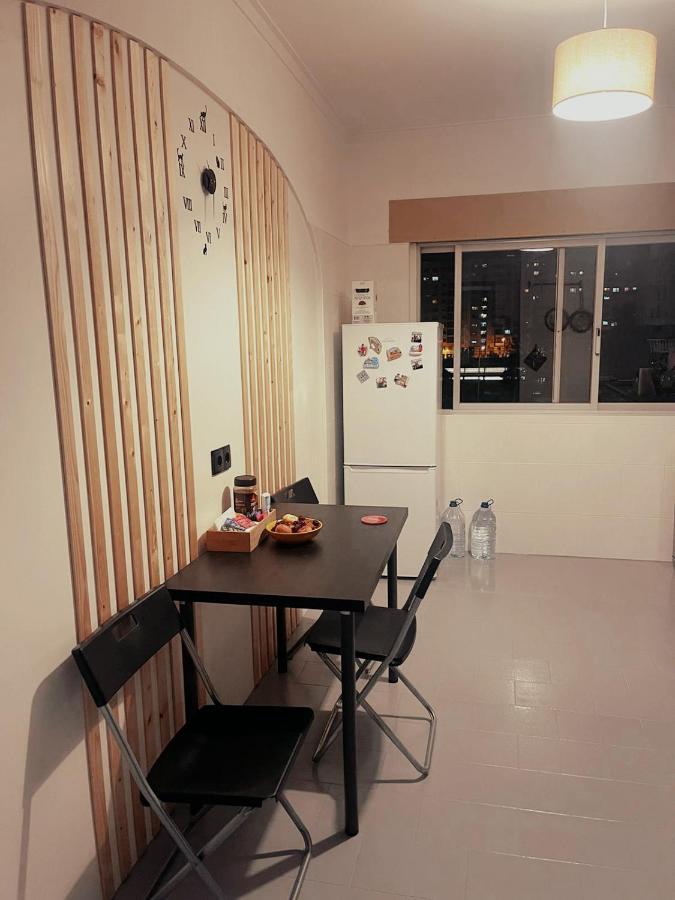 Rooms 10 Mins Walk From Train Station! Agualva-Cacem المظهر الخارجي الصورة