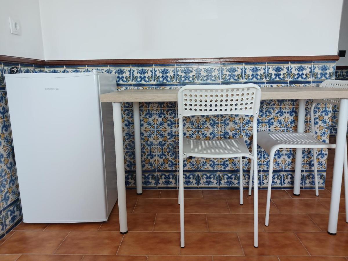 Rooms 10 Mins Walk From Train Station! Agualva-Cacem المظهر الخارجي الصورة