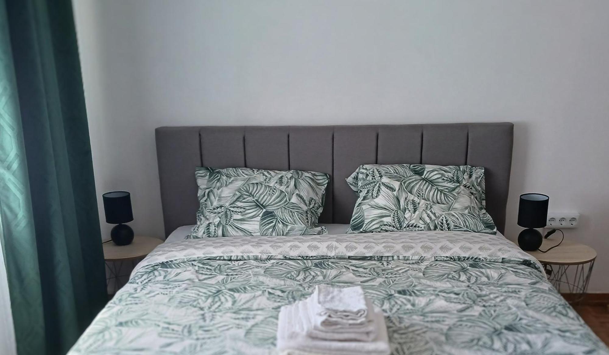 Rooms 10 Mins Walk From Train Station! Agualva-Cacem المظهر الخارجي الصورة